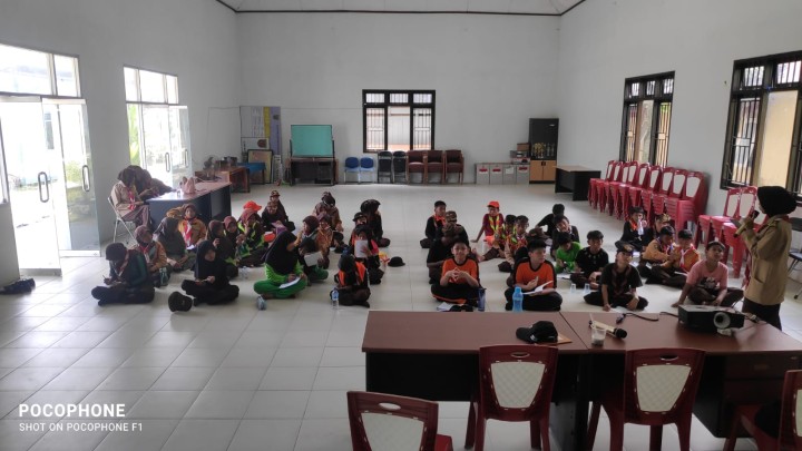 Menghadiri undangan Kegiatan Perkemahan Gabungan Pramuka Jenjang SD/MI se-Kecamatan Sambutan