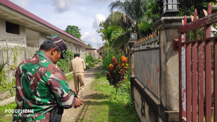 Pengukuran Tanah untuk Pembangunan Koperasi Merah Putih Kelurahan Sindang Sari. di hadiri Lurah,Kasi Pemerintahan,Kasi Ekobang,Babinsa,dan Kepsek SDN 13 Sambutan.