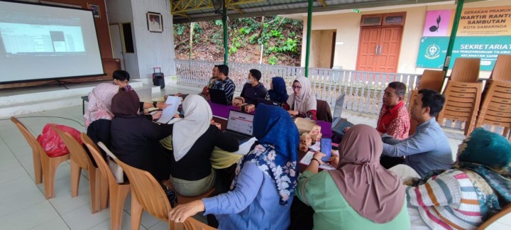 Penginputan Data Pelaporan pada Aplikasi IRIS.