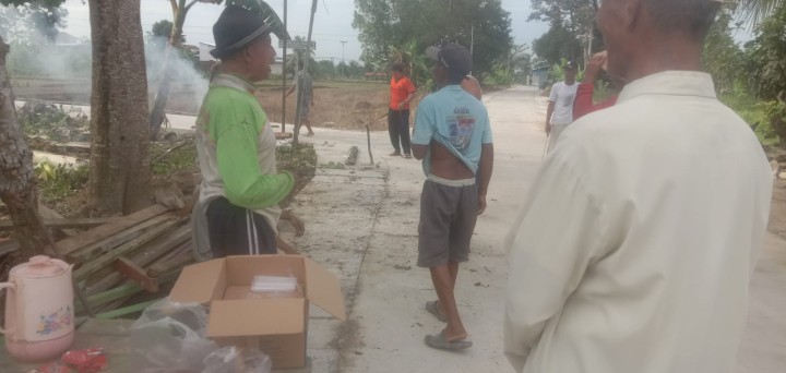 Kegiatan Gotong Royong di Wilayah lingkungan RT.5 dan RT.9 Kelurahan Sindang Sari.