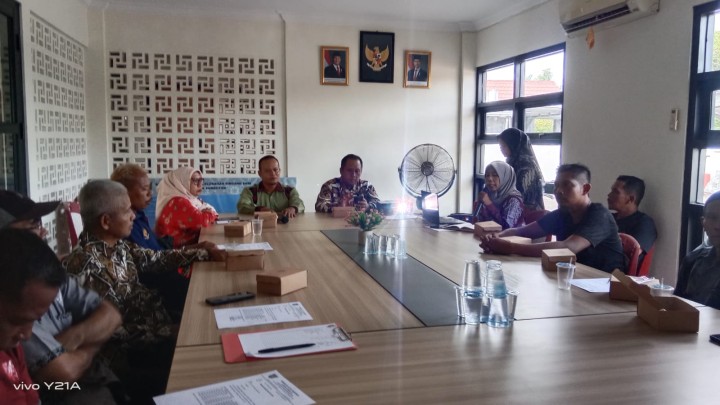 Rapat Kordinasi Kepanitian Pemilihan RT. di Sindang Sari.