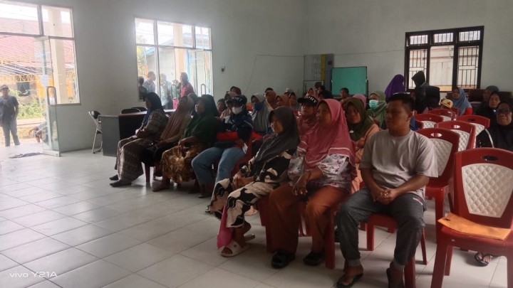 Pendistribusian Beras Buloq Medium 10Kg dan Minyak Goreng Merk MINYAKITA 2 Ltr. oleh Kemnterian Pangan Nasional.