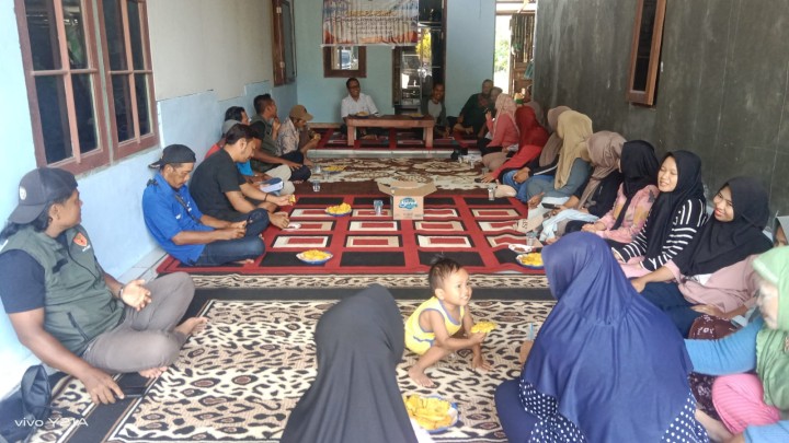 Kegiatan Rembug Warga di RT.1 Sindang Sari.