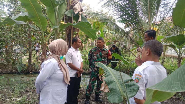 Peninjauan lahan untuk pembangunan koperasi merah putih di jalan masaji