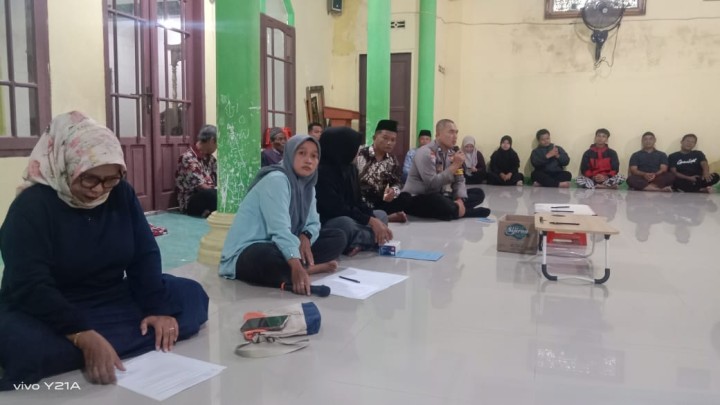 Kegiatan Pemilihan Ketua RT.1 dan RT.9 . alhamdulilah berjalan lancar dan tertib.
