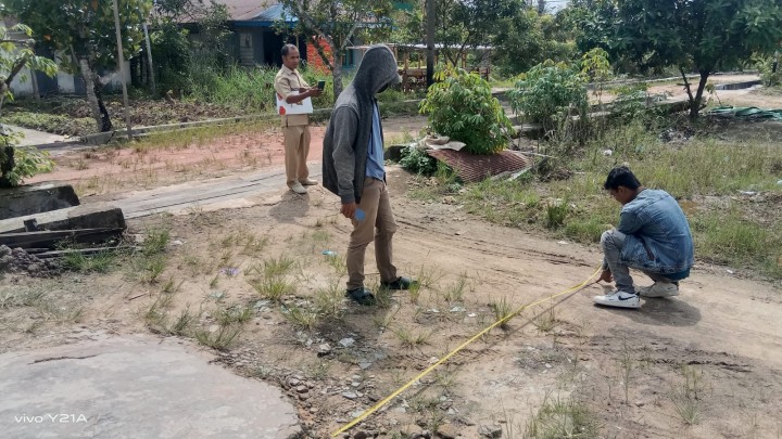Monitoring ke RT.1 Bidang sapras bersama Tim pendamping Kelurahan dan di lanjutkan pengukuran jalan di wilayah RT. 3 Gang Sukarti. RT.4 perbaikan Drainase , dan RT.5 .Yang akan di rencanakan semenisasi oleh Probebaya Tahun 2026/2027.