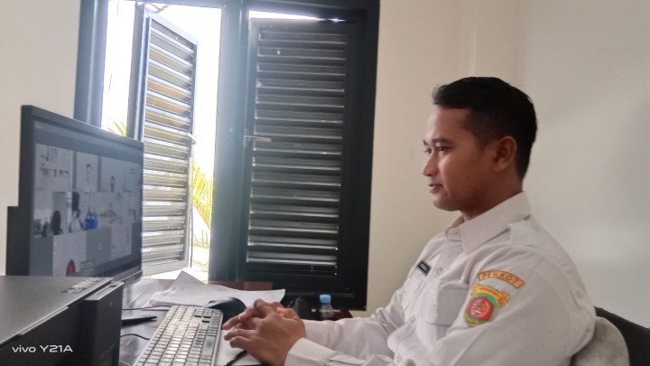 Undangan Publikasi Kajian Pemanfaatan dan Pemanenan Air Hujan. (Via Zoom meeting) . Pelaksana DLH samarinda.