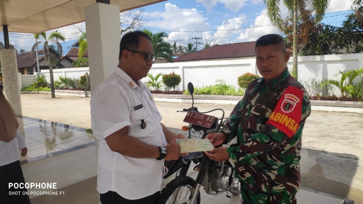 Pisah Sambut Babinsa Kelurahan Sindang Sari.