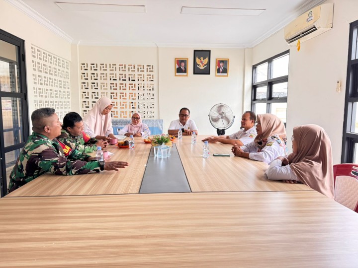 Pisah Sambut Babinsa Kelurahan Sindang Sari.