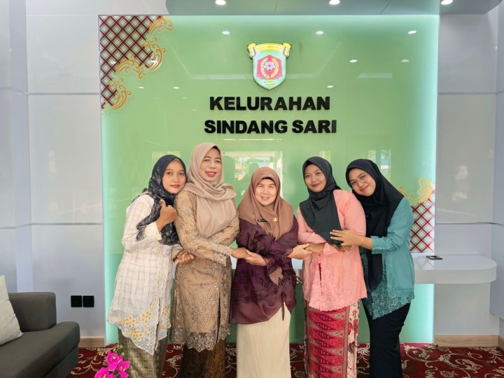 Memperingati Hari Ibu Pegawai Kelurahan Sindang Sari. Tgl 22 Des 2025.
