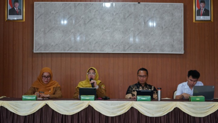 Rapat Pelaksanaan Makan Bergizi Gratis (MBG) bagi sasaran 3B.