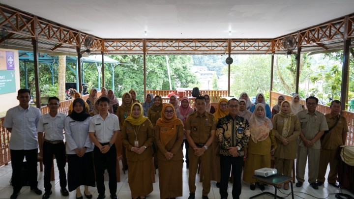 Rapat Pelaksanaan Makan Bergizi Gratis (MBG) bagi sasaran 3B.
