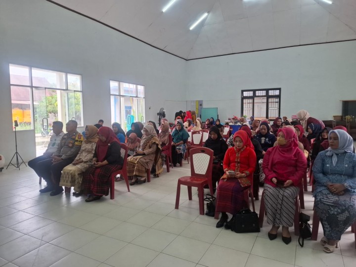 Syukuran dan Peringatan Hari Ibu.