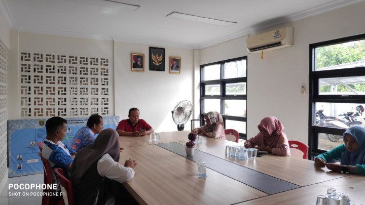 Rapat Internal Kegiatan Pengukuhan Ketua RT di Kelurahan Sindang Sari