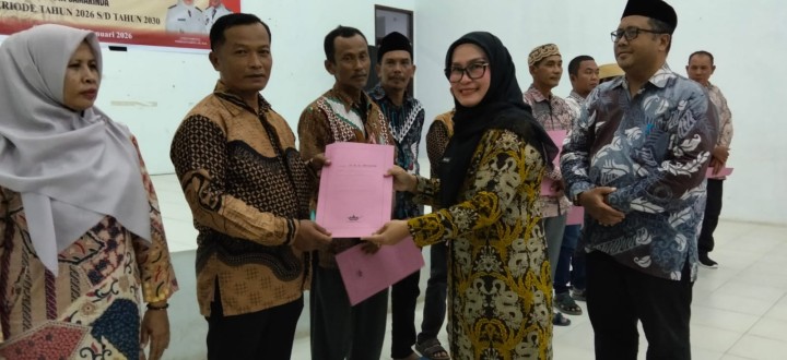 Pengukuhan Ketua RT terpilih dan Apresiasi serta pemberian penghargaan terhadap RT  dan pengurus PKK kelurahan Sindang sari yg purna tugas oleh camat sambutan, jajaran kelurahan,Bhabinkantibmas,Babinsa,ketua dan pengurus LPM,TPPKK ,Tokoh agama,tokoh masyarakat,para kader dan perwakilan warga masyarakat.