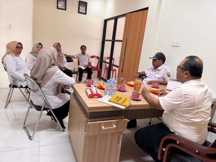 Rapat Koordinasi Pejabat Struktural di Hadiri Camat Sambutan