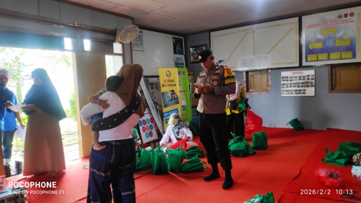 Pemberian Makan Bergizi Gratis (MBG) untuk ibu Hamil dan ibu Menyusui oleh Badan Gizi Nasional.