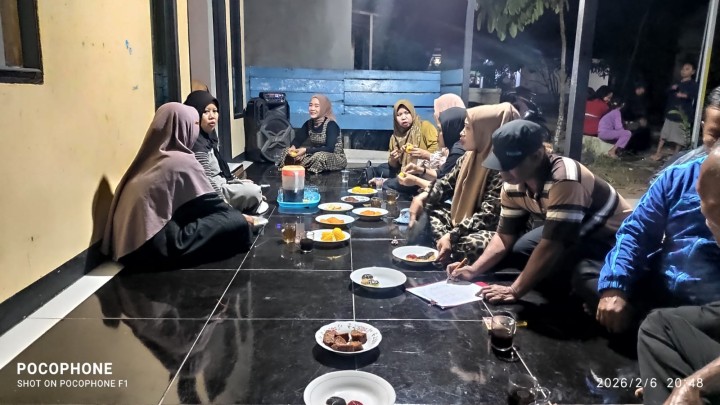 Arisan Bulanan LPM dan RT dan Silahturahmi
