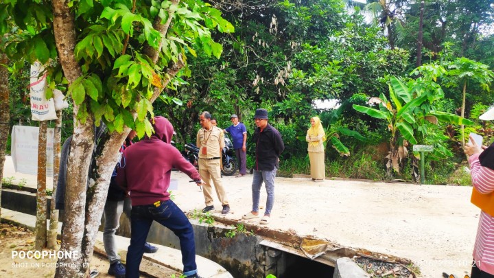 Pemeriksaan Lapangan oleh Tim Audit oleh Inspektorat (Probebaya) di  wilayah lingkungan RT dibidang Sapras dan Pemberdayaan