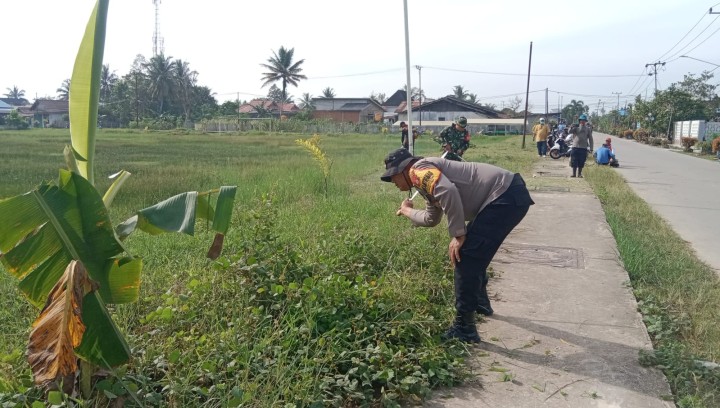 Kegiatan Gotong Royong bulanan lingkungan RT menyambut Bulan Suci Ramadhan