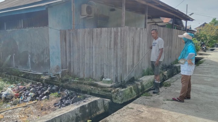 Kegiatan Gotong Royong bulanan lingkungan RT menyambut Bulan Suci Ramadhan