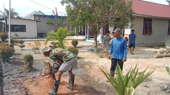 Kegiatan Gotong Royong bulanan lingkungan RT menyambut Bulan Suci Ramadhan