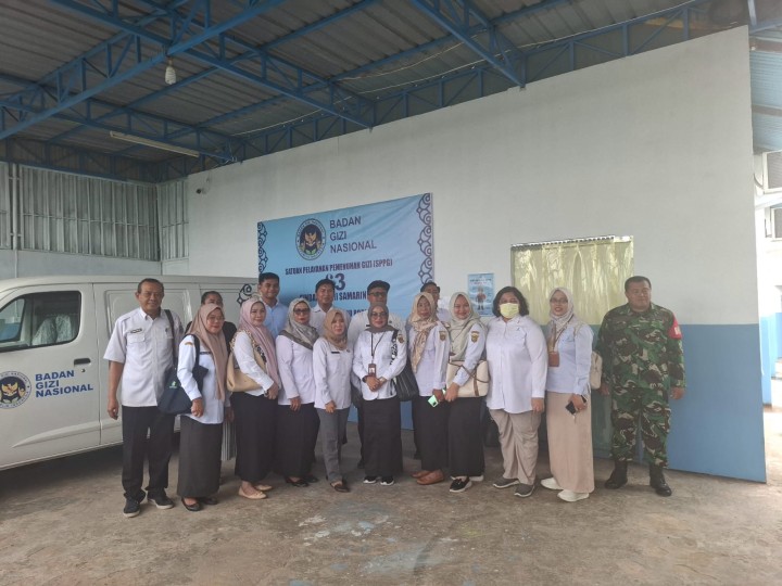Kunjungan Dinas Provinsi dan BPOM di Dapur MBG Sindang Sari.