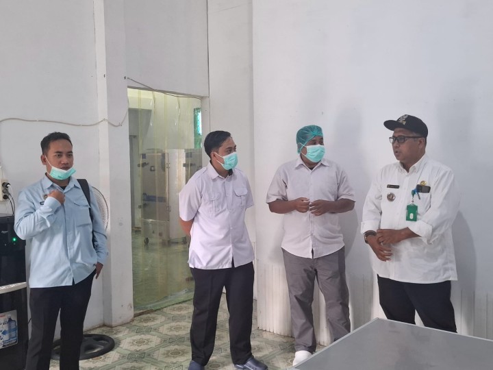 Kunjungan Dinas Provinsi dan BPOM di Dapur MBG Sindang Sari.