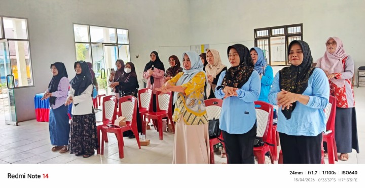 Sosialisasi pelatihan PHBS di Kelurahan Sindang Sari.