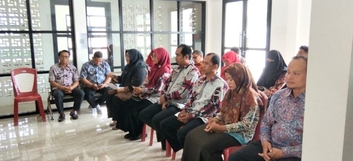 Kegiatan evaluasi kelurahan dan pembinaan K3.
