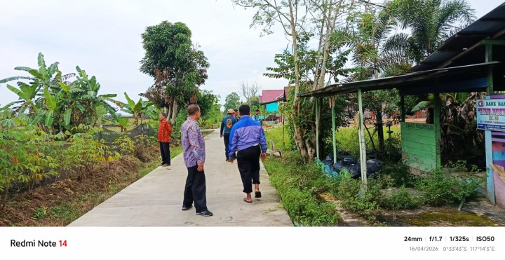 Pengukuran Lahan  yang akan di realisasikan bangunan Posyandu dan Pos