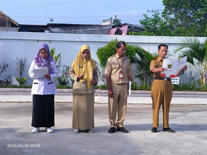 Rutinitas Apel Pagi di Pemerintahan Kelurahan Sindang Sari.