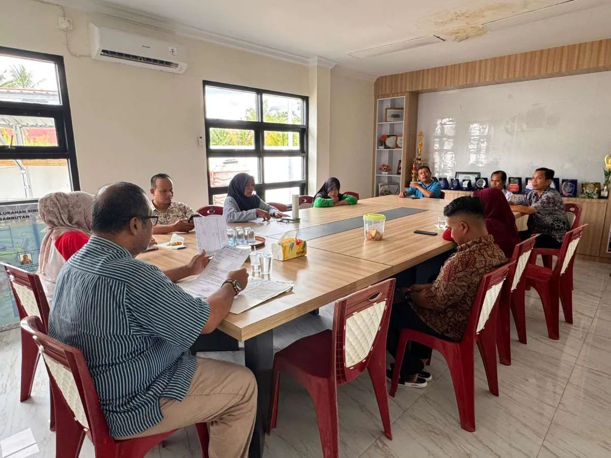 Rapat Internal Pegawai 