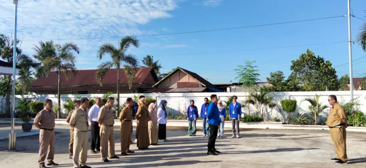 Kegiatan Rutinitas apel pagi di pemerintahan kelurahan Sindang Sari.