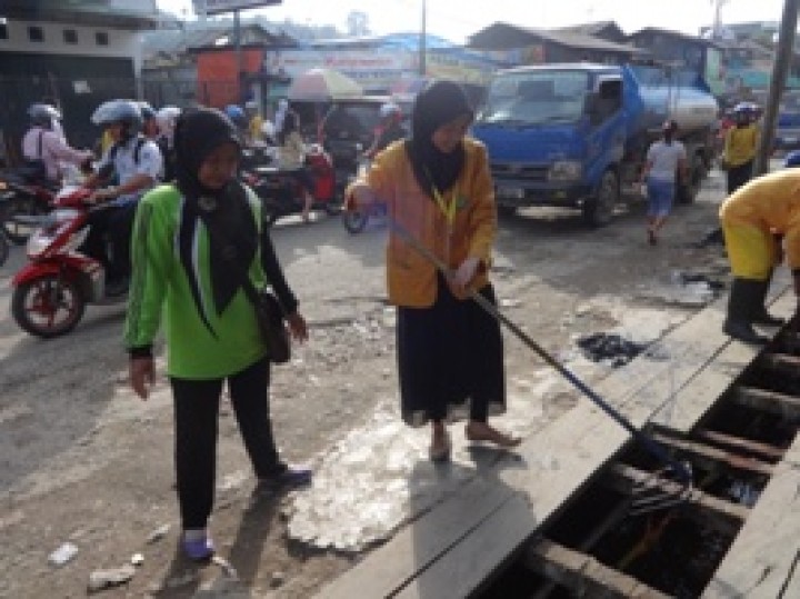 Kerja Bhakti / Jum'at Bersih  di Wilayah Kelurahan Sungai Dama