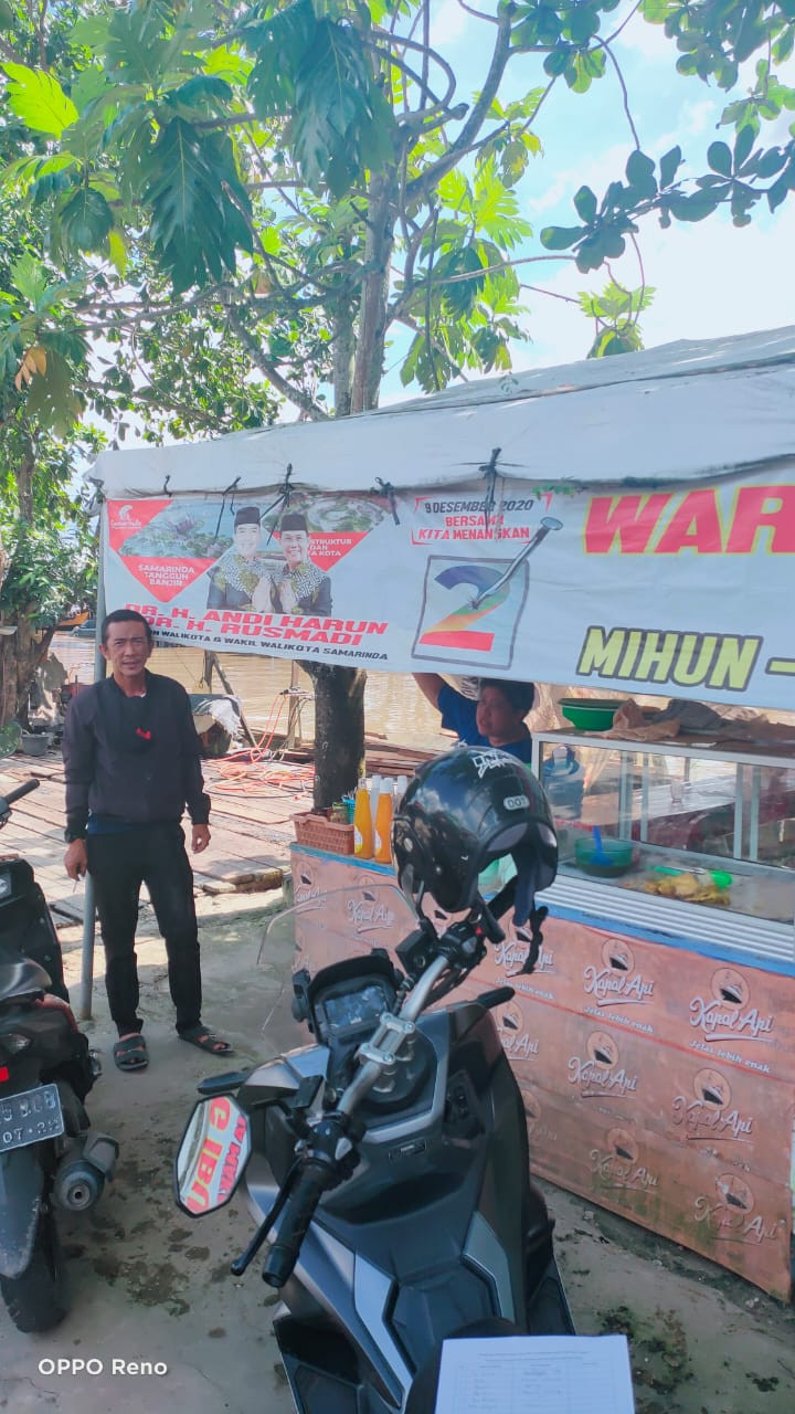 Mendata seluruh PKL di jalan tongkol dan pesut serta menghimbau dan menegur para PKL yang berjualan dijalur hijau sepanjang sungai karang mumus, kegiatan tersebut di ikuti oleh Lurah, Kasi Pemerintahan dan Kasi ekobang
