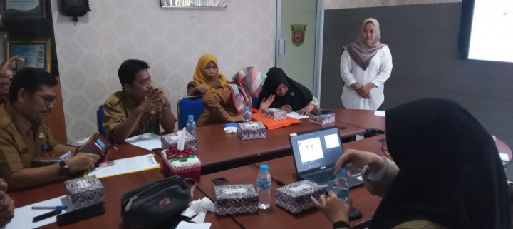 Presentasi RT.11 (Pokmas Pesut) Kel. Sungai Dama di Kantor Kecmtan Smd Ilir