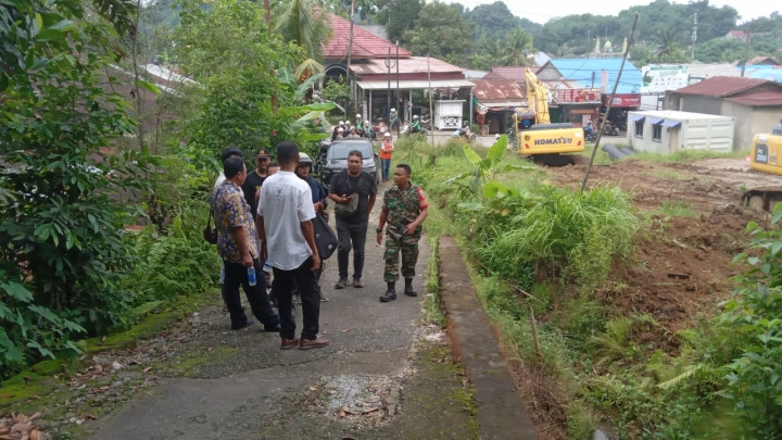 Pelaksanaan dimulainya pekerjaan Terowongan / tunnel sisi jalan Allimudin RT.33 Kelurahan Sungai Dama