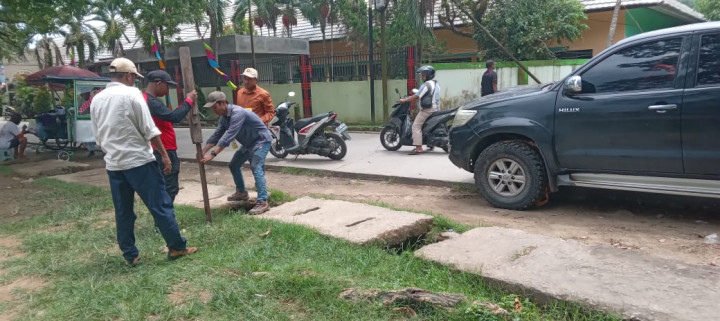 mendampingi BPKAD Kota Smd melakukan monitoring