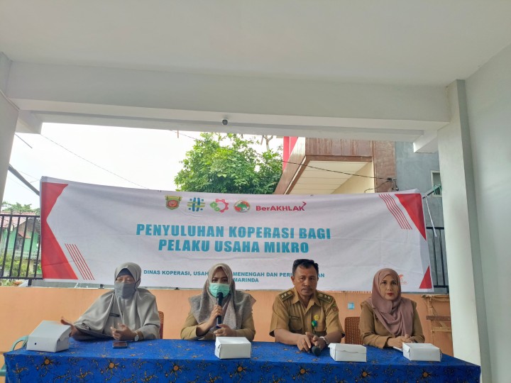 Penyuluhan Perkoperasian Pelaku Usaha Mikro di Kelurahan Sungai Dama