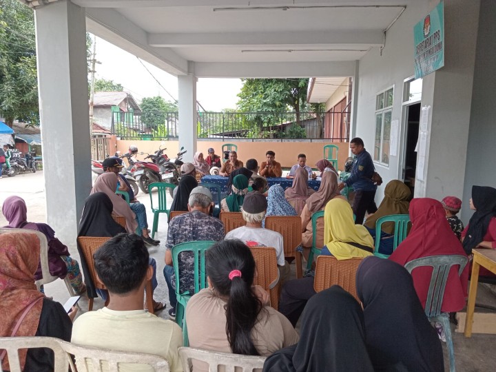 Kegiatan Pembagian Sembako Oleh Pokmas 3