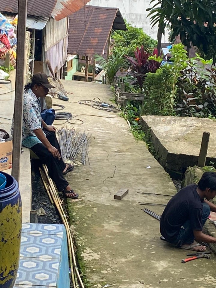 Kegiatan Probebaya : Gotong-royong POKMAS 2 dan 3 Kelurahan Sungai Dama