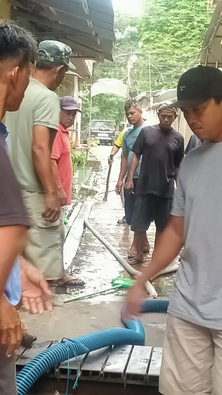 Kegiatan Probebaya : Gotong-royong POKMAS 2 dan 3 Kelurahan Sungai Dama