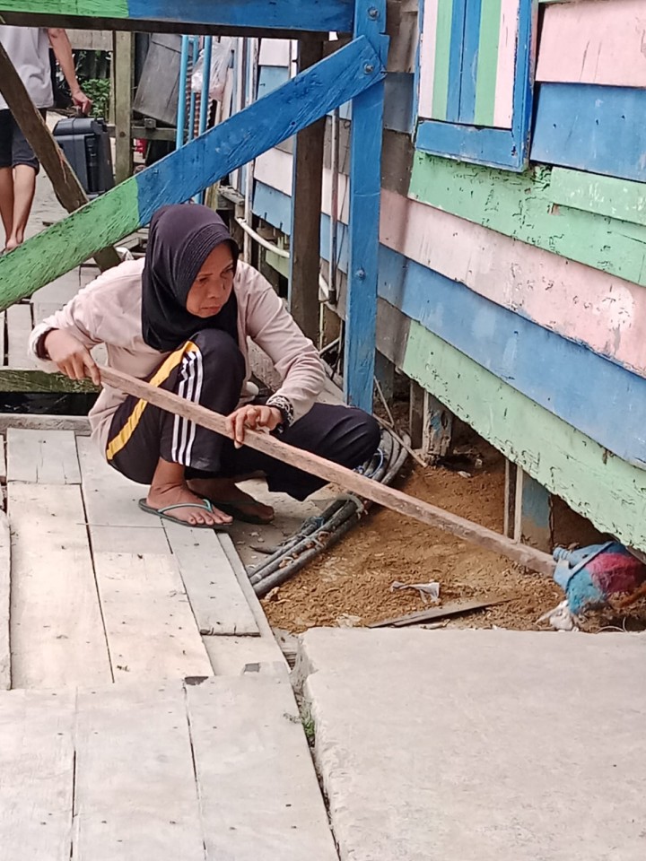 Kegiatan Probebaya : Gotong-royong POKMAS 2 dan 3 Kelurahan Sungai Dama