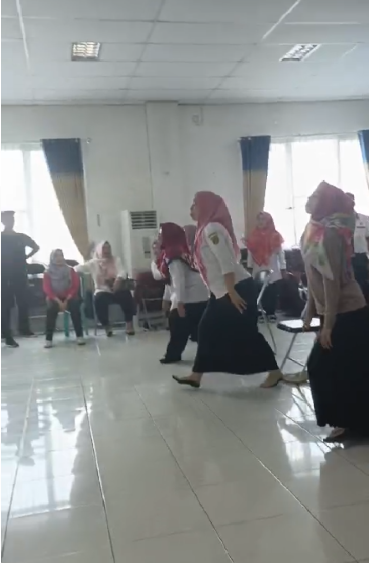 Mengikuti Lomba-Lomba Peringatan HUT RI Ke - 79 di Kecamatan Samarinda Ilir