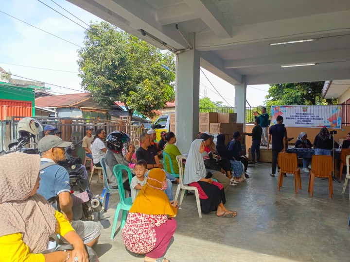 Pemberian Bantuan Oleh Dinas Sosial dan Pemberdayaan Masyarakat Kepada Lansia di Kelurahan Sungai Dama