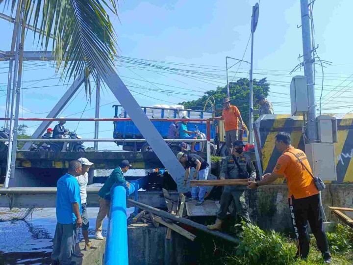Penegakan Ketertiban Umum: Satpol PP Tertibkan Kolong Jembatan Sungai Dama