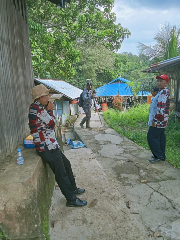 Pelaksanaan Tim Gabungan Untuk Pengukuran Tanah Warga DI RT.33