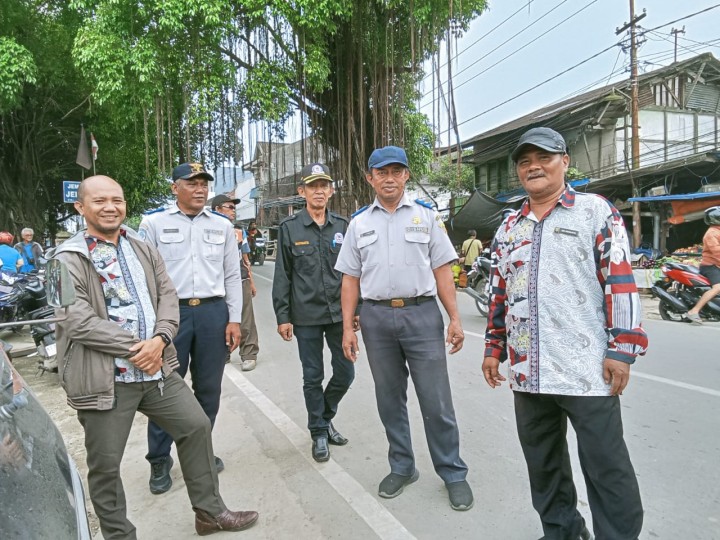 Pendampingan Parkir Liar Kawasan Pasar Sungai Dama