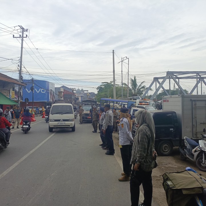 Pendampingan Parkir Liar Kawasan Pasar Sungai Dama